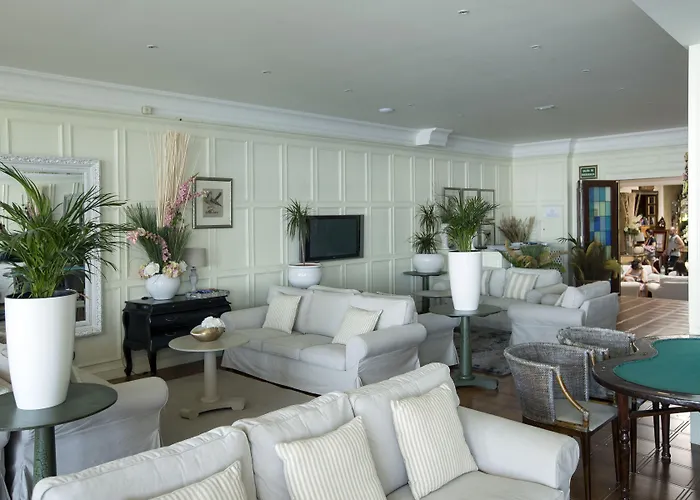 Cap Roig & By Brava 酒店