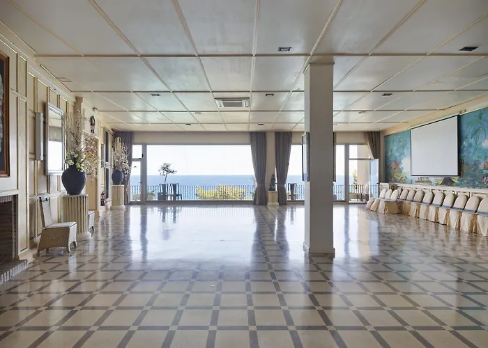 Cap Roig & By Brava 普拉加德阿罗